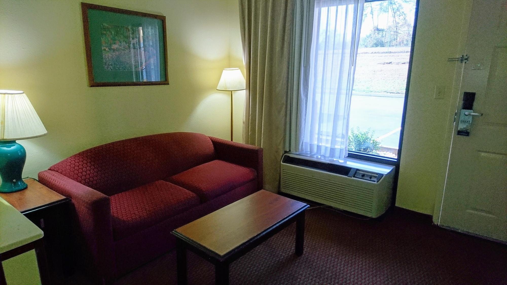 Travelodge By Wyndham Knoxville East Экстерьер фото