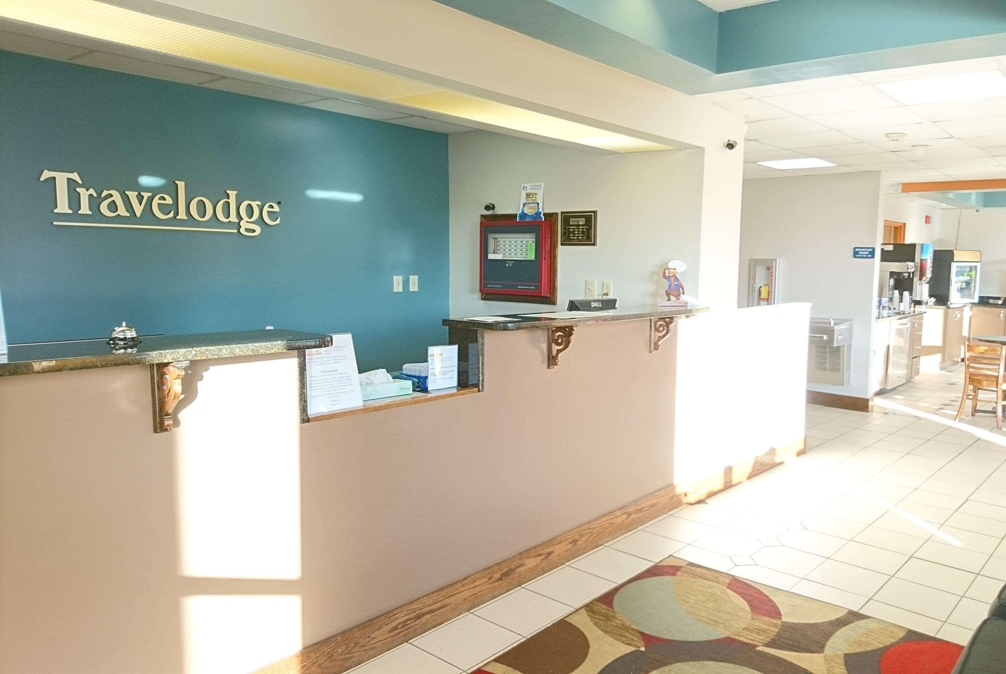 Travelodge By Wyndham Knoxville East Экстерьер фото